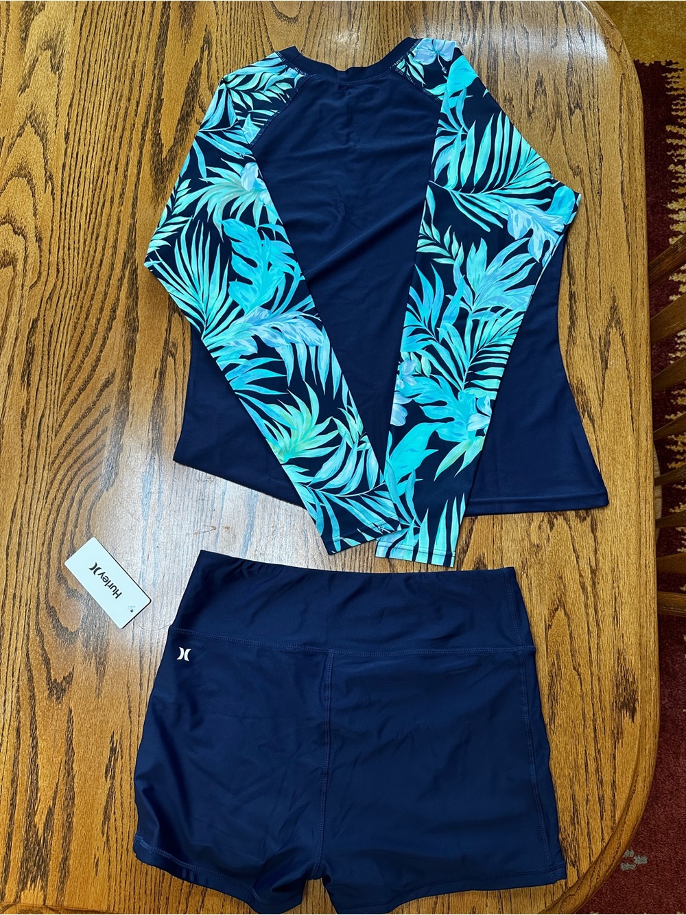 Hurley Navy Swim Rash Guard Set with Teal Leaf-Print Sleeves - Picture 2 of 6